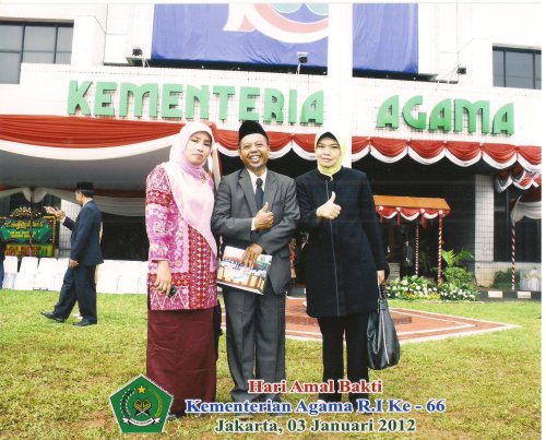 Foto Kepala Sekola Berprestasi Kemenag 2011 D
